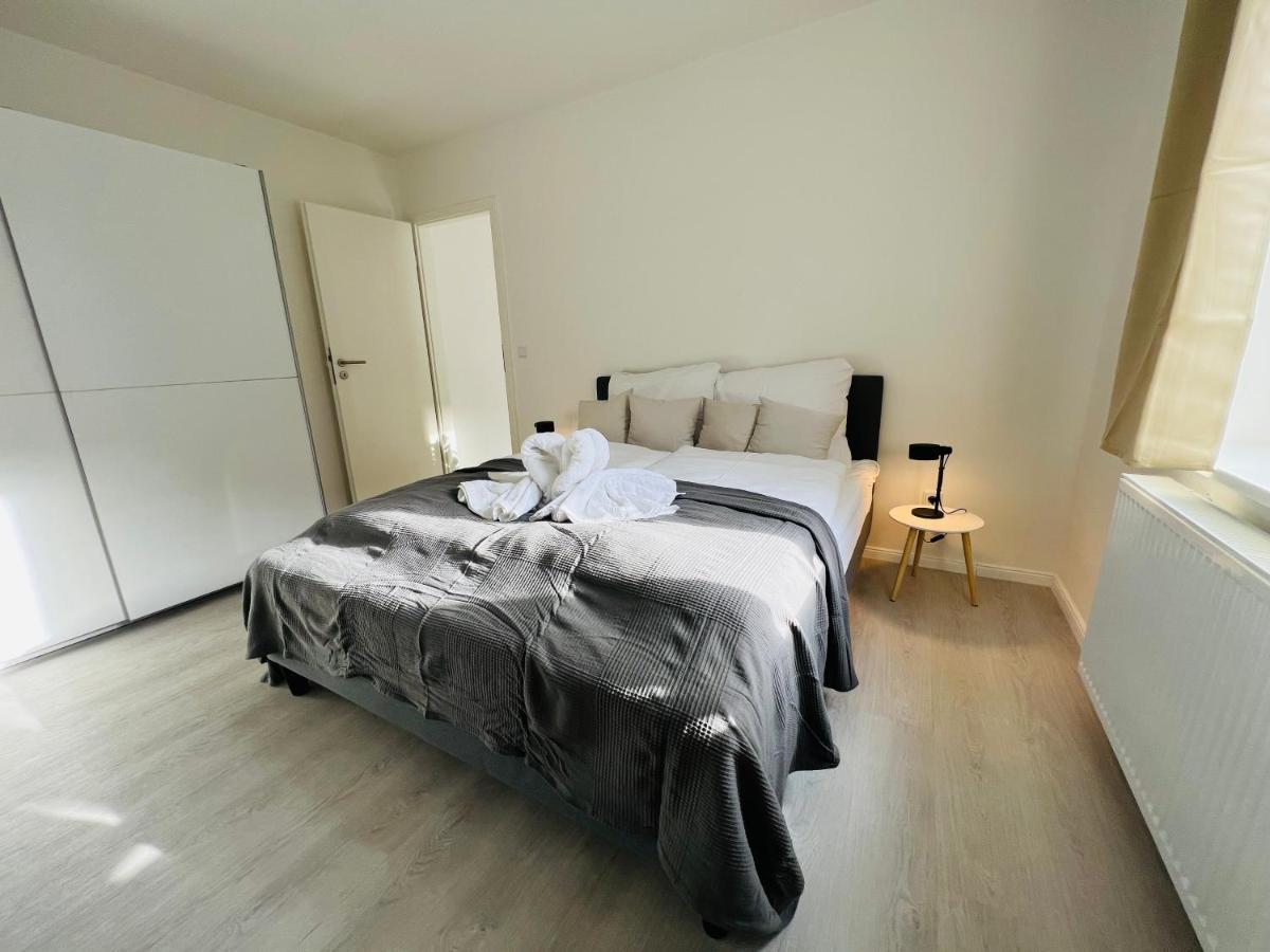 Favorite Stays - Suite And More - 10 Min Zur Messe Dusseldorf Bagian luar foto