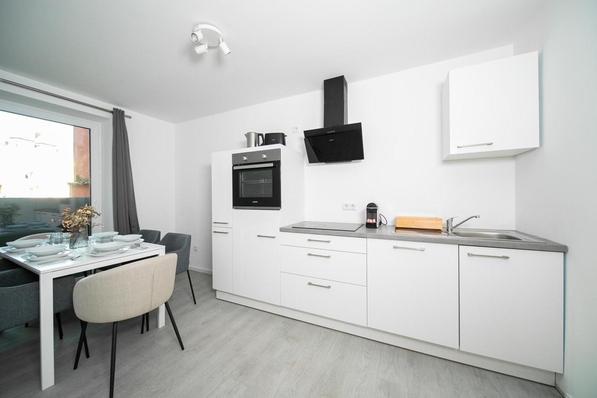 Favorite Stays - Suite And More - 10 Min Zur Messe Dusseldorf Bagian luar foto